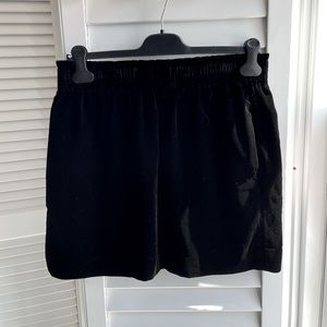 J CREW black velour skirt with runched elastic waist, pockets